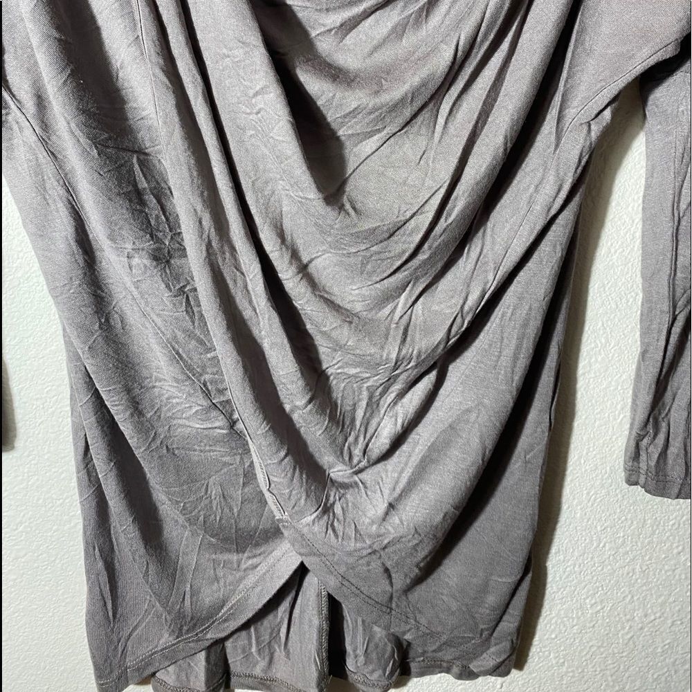 label Be Top - Picture 6 of 9